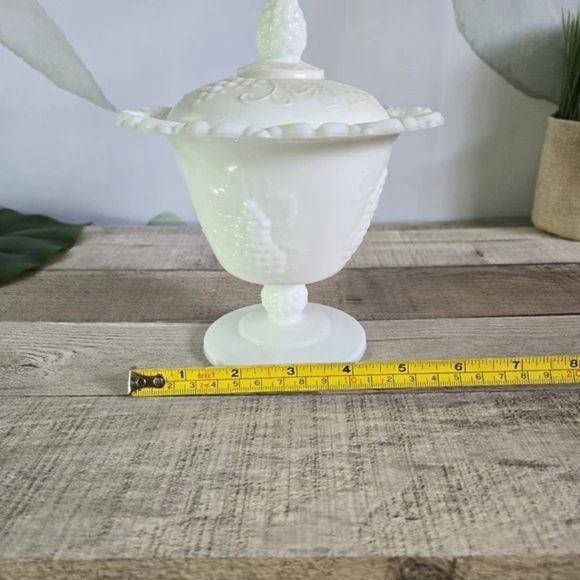 ANTIQUE | Vintage Milk Glass Lace Edge Footed Candy Dish - Picture 6 of 6